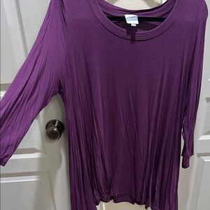 Deep Purple 3/4 Sleeve Stretchy Flowy Shirt Tunic